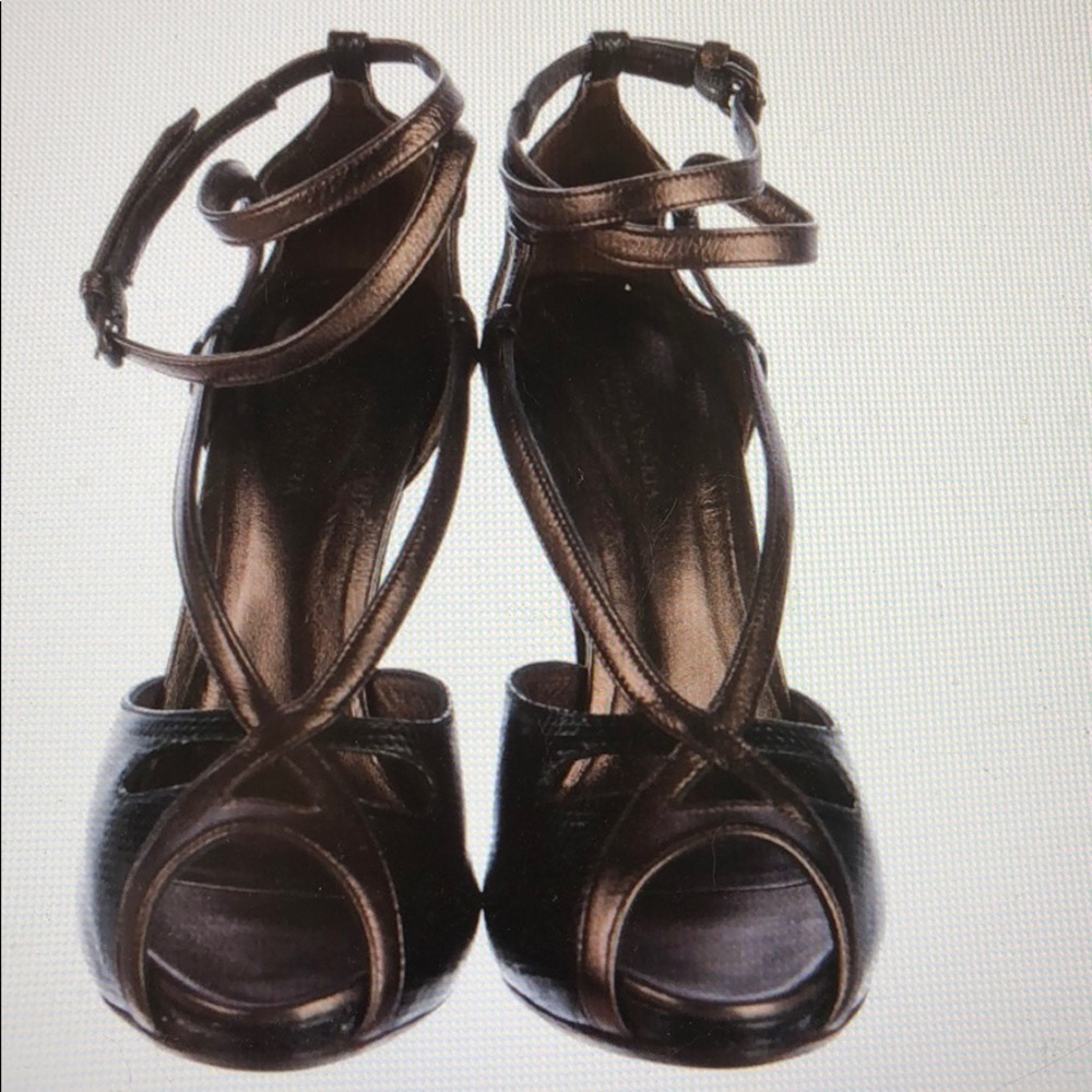 BOTTEGA VENETA  Golden & Brown Fashion Pumps